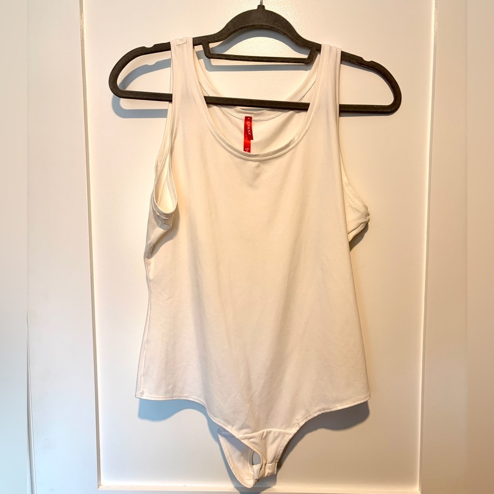 Spanx White Scoop Neck Bodysuit Size Large